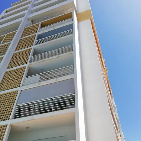 Mykola Aparment דירה