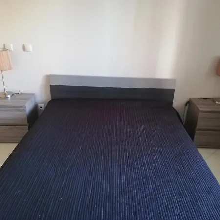 Mykola Aparment פורטימאו